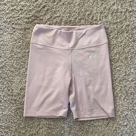 Pink Women’s Nike Air Biker Shorts Sz Lrg - Picture 1 of 8